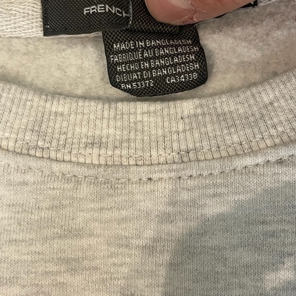 Euc French Connection women’s Love graphic crew neck, heather grey, size Large. - Picture 10 of 11